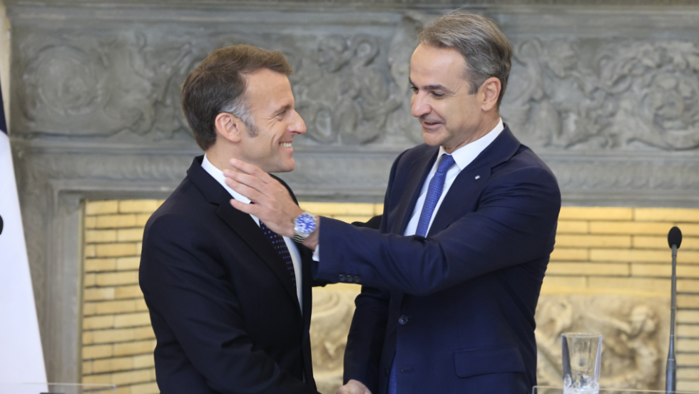 Ο Μακρόν στην Αθήνα: Αδιαπραγμάτευτη η ρήτρα αμοιβαίας συνδρομής και η στρατηγική συμμαχία Ελλάδας Γαλλίας